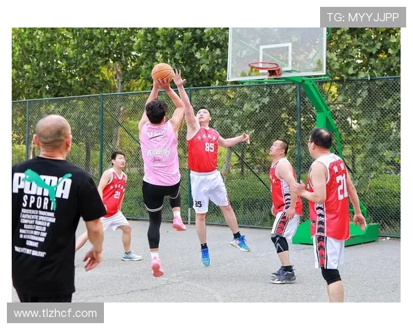 黄军篮球生涯回顾与思考:从球场到人生的对话与启示 黄军篮球生涯回顾与思考:从球场到人生的对话与启示